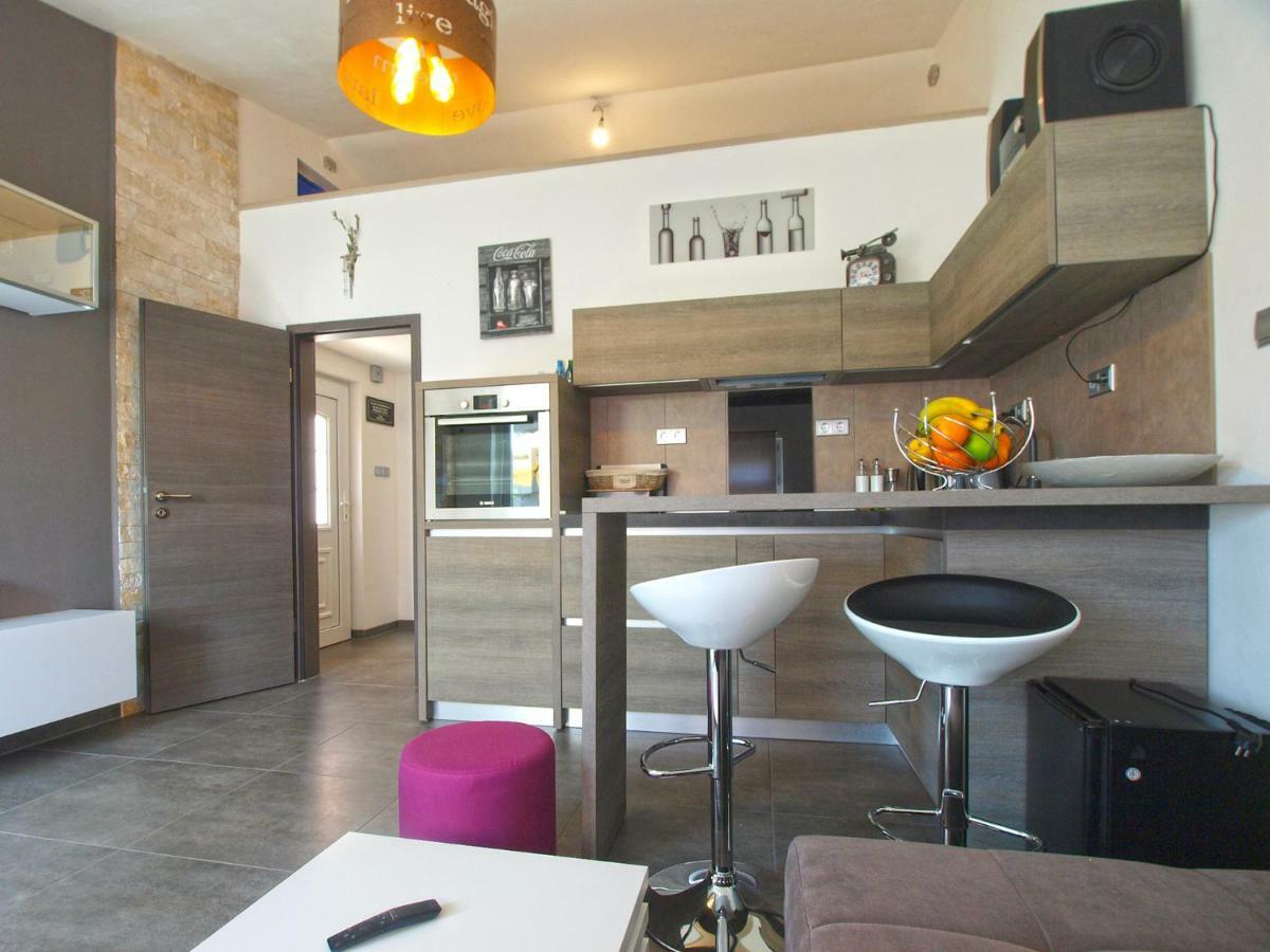 Apartments Ivanka 934 Fazana Exterior photo